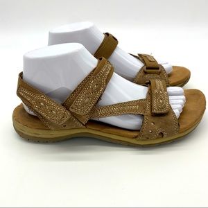 Earth Origins Barkley Sports Sandals Tan Beige Shoe Adjustable Women’s Size 8.5